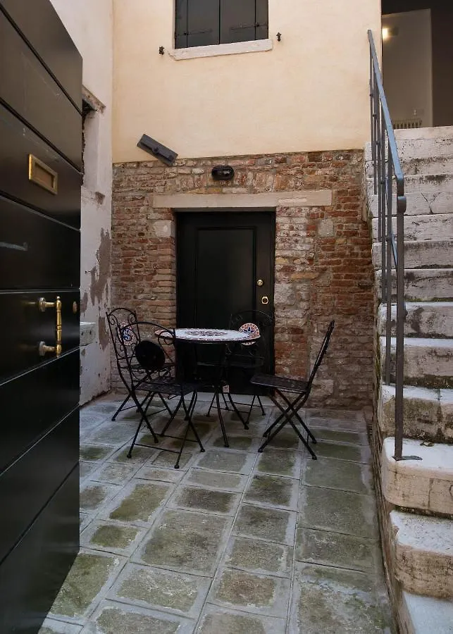 Corte Del Tintor Apartments Venice Italy